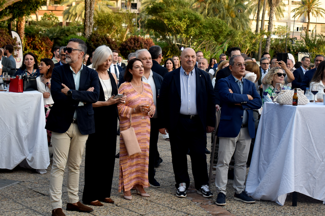 Juan Bravo recibe la Medalla de Oro de la C&aacute;mara de Comercio de Ceuta (16)