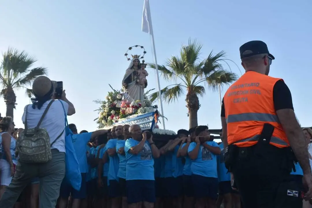 La Virgen del Carmen en La Almadraba (8)