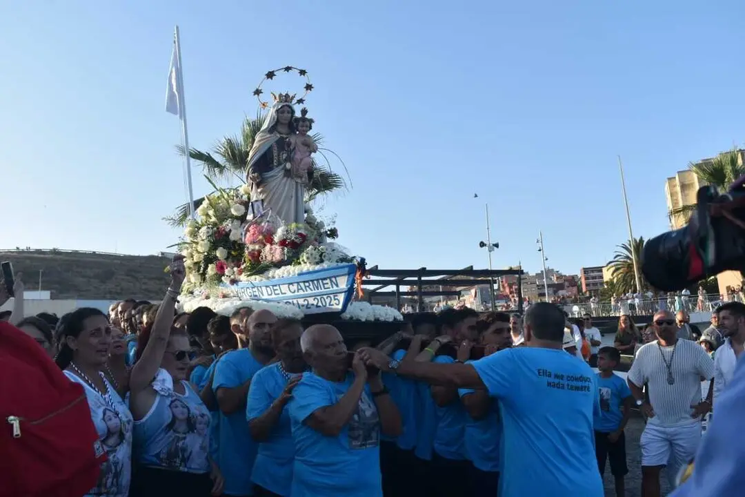 La Virgen del Carmen en La Almadraba (9)