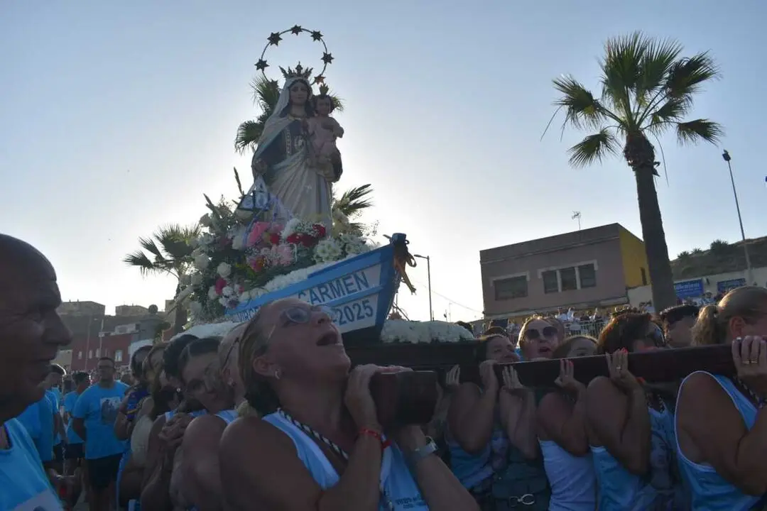 La Virgen del Carmen en La Almadraba (12)