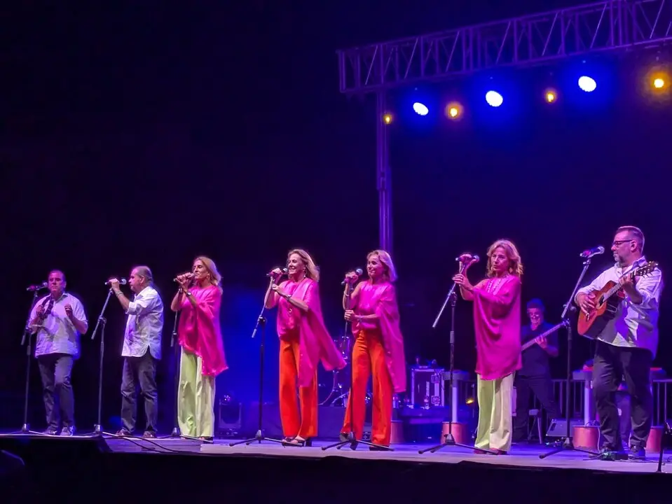 Concierto de Siempre As&iacute; en las Murallas Reales / Rafa B&aacute;ez