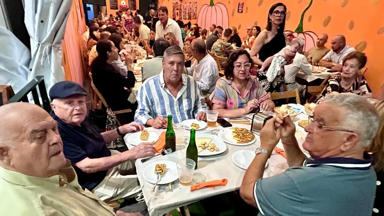 psoe-cena-feria-2025-01