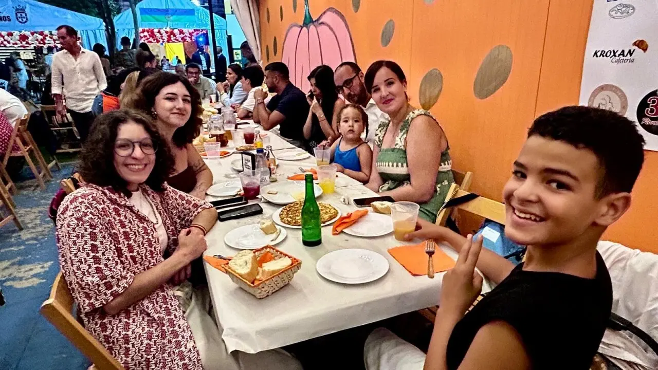 psoe-cena-feria-2025-04