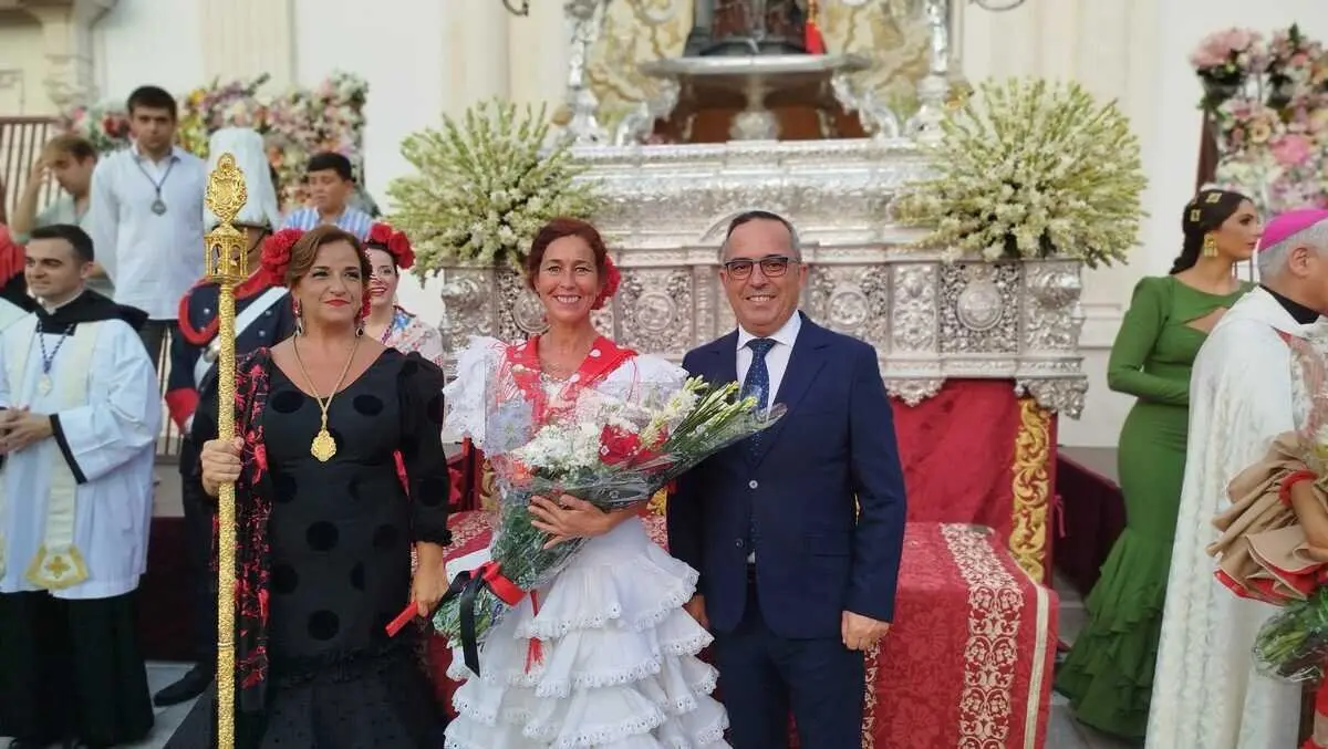 Ofrenda a la Virgen de &Aacute;frica