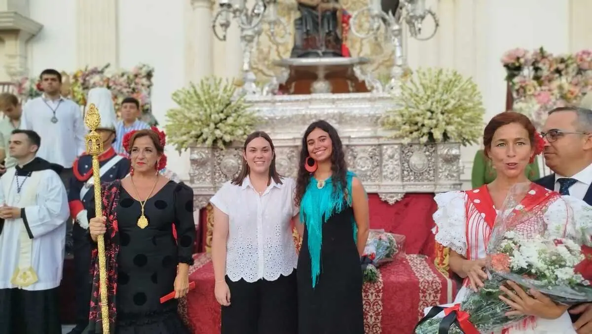 Ofrenda a la Virgen de &Aacute;frica