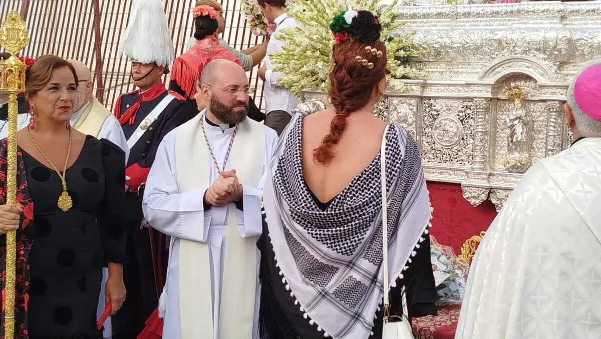 Ofrenda a la Virgen de &Aacute;frica