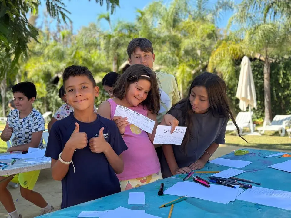 Campamento infantil en el Miguel de Luque / Alma Palomino