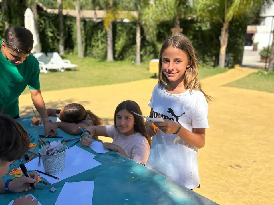 Campamento infantil en el Miguel de Luque / Alma Palomino