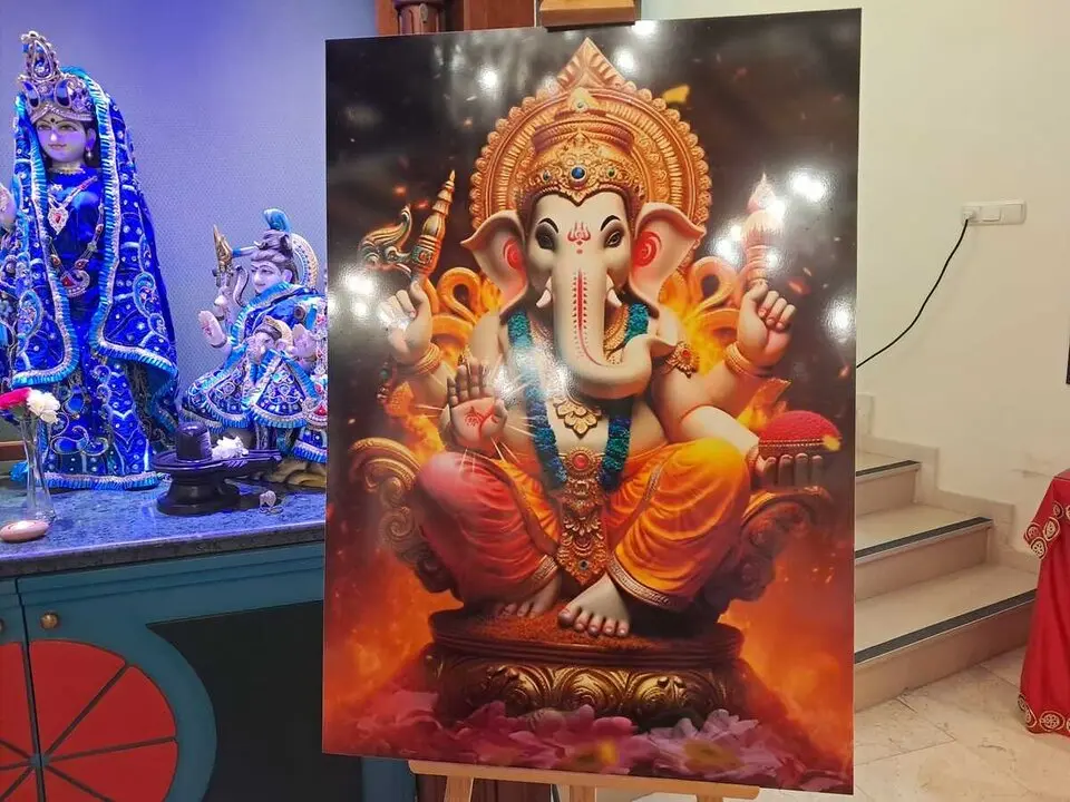 Aarti en honor a Ganesh / C&eacute;sar Mart&iacute;n