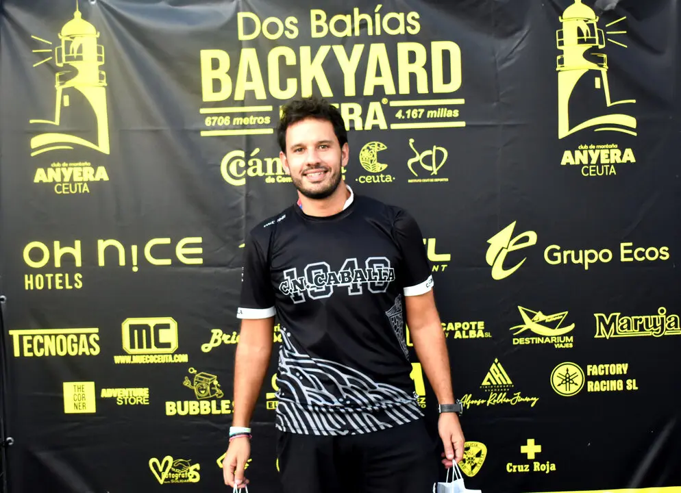 Recogida de dorsales de la 'Backyard Ultra Dos Bah&iacute;as' de Anyera Ceuta (14)