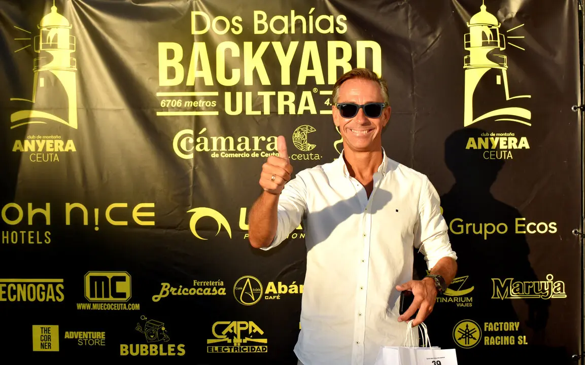 Recogida de dorsales de la 'Backyard Ultra Dos Bah&iacute;as' de Anyera Ceuta (4)