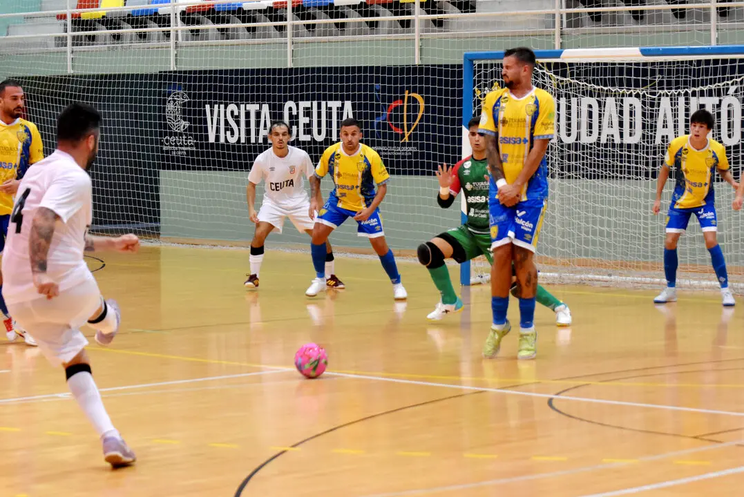Encuentro de primera ronda de Copa del Rey de f&uacute;tbol sala entre el &Aacute;ngulo CF y el Virgili C&aacute;diz (21)