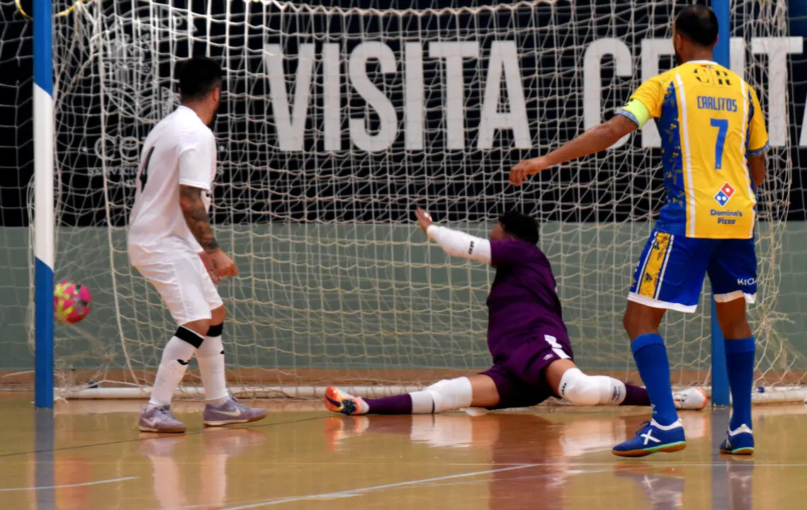 Encuentro de primera ronda de Copa del Rey de f&uacute;tbol sala entre el &Aacute;ngulo CF y el Virgili C&aacute;diz (15)