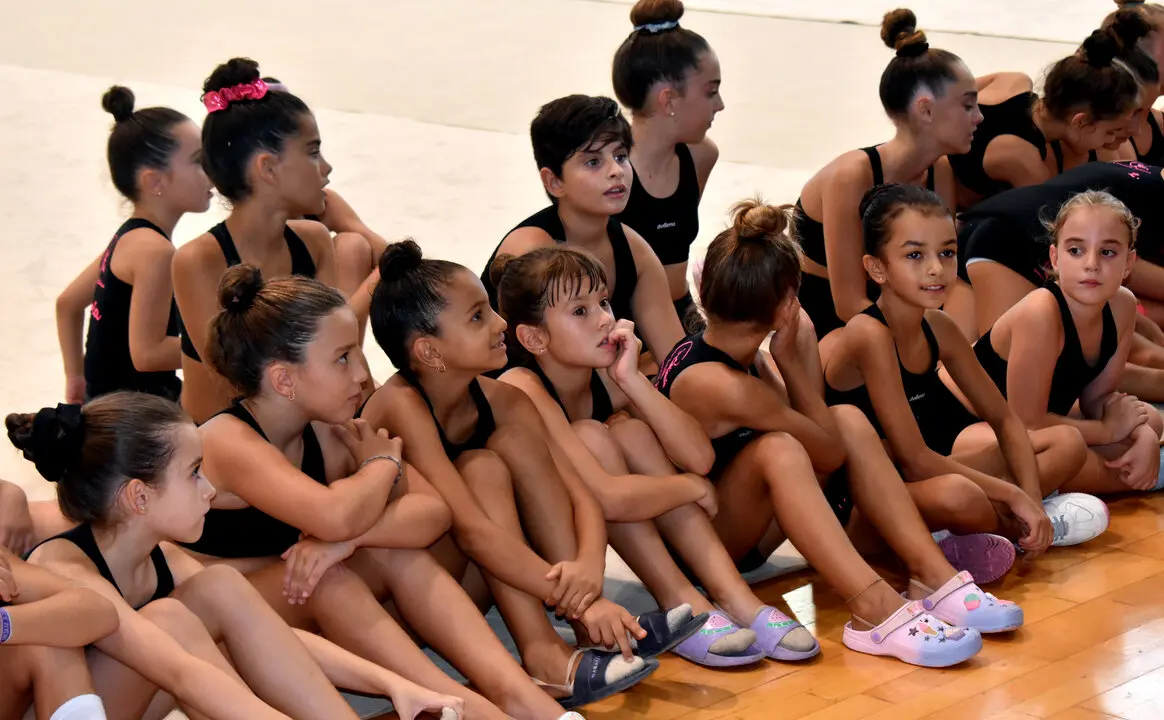 La gimnasia r&iacute;tmica de Ceuta, de fiesta con la visita de las medallistas  (6)