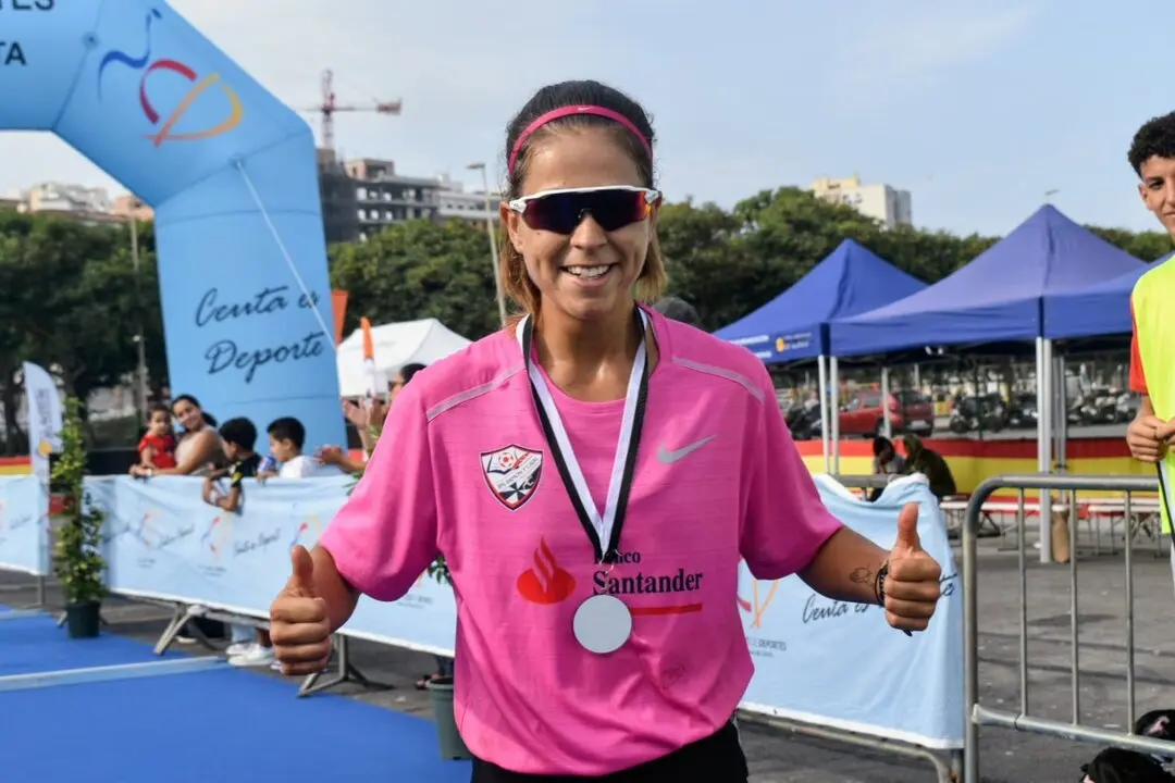 Mar&iacute;a Romero, ganadora de la competici&oacute;n femenina en el Trail La Fortaleza. Foto: Rafa B&aacute;ez