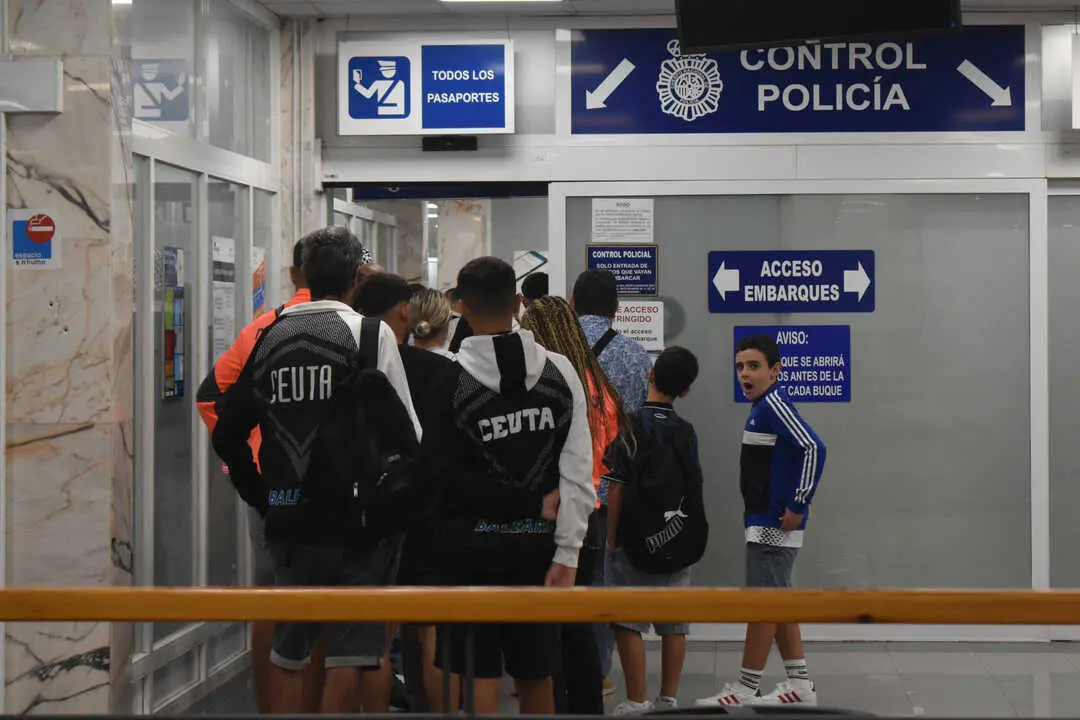La afici&oacute;n caballa, rumbo a C&aacute;diz  (2)