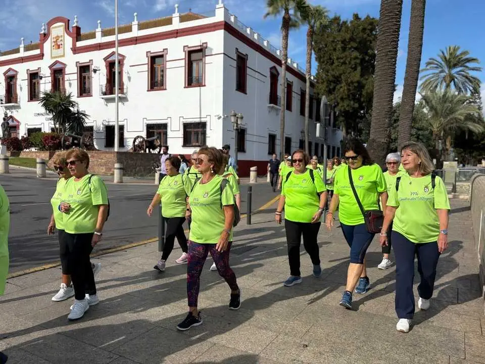Marcha de Mayores / Alma Palomino