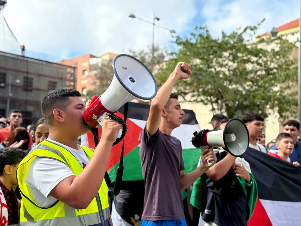 _concentraci&oacute;n de los estudiantes en apoyo a Palestina y al pueblo de Gaza (10)