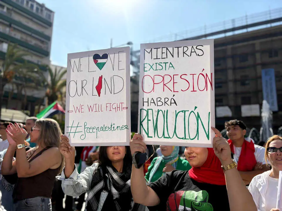 Concentraci&oacute;n de los estudiantes en apoyo a Palestina y al pueblo de Gaza (2)