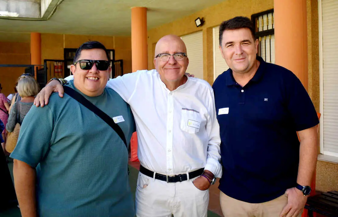Reuni&oacute;n de antiguos alumnos de los Colegios Sagrado Coraz&oacute;n y Juan XXIII