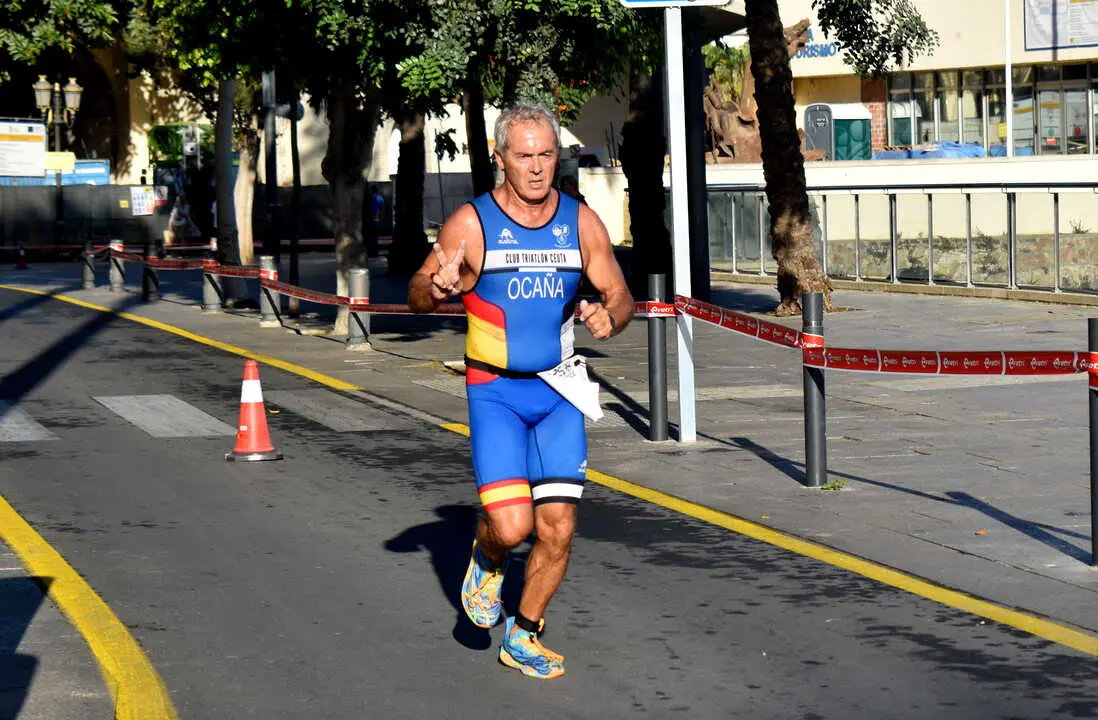 Triatl&oacute;n Ciudad de Ceuta celebrado durante la Copa de Europa (2)