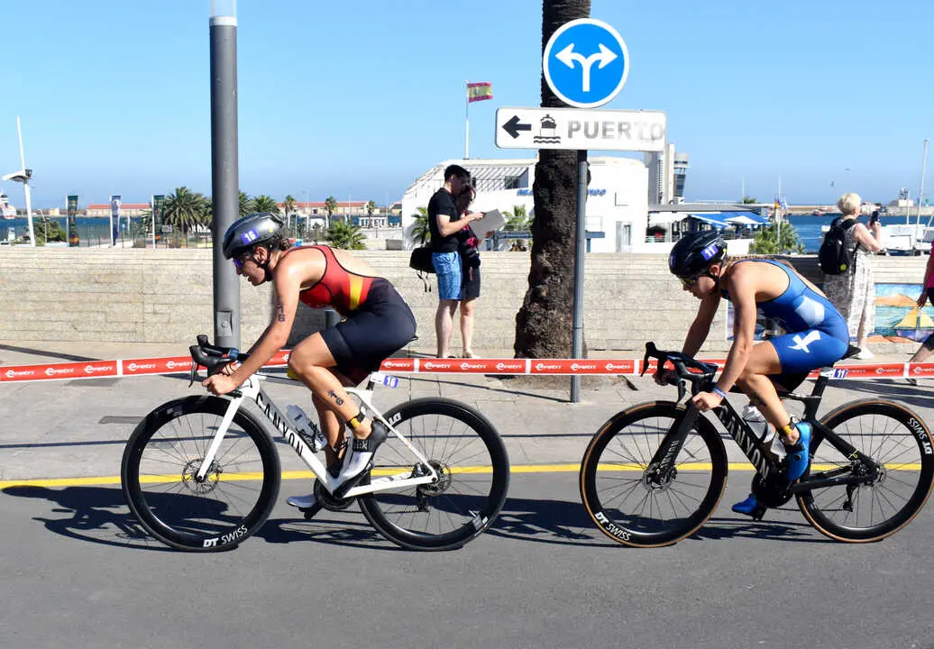 Triatl&oacute;n Ciudad de Ceuta celebrado en la previa de la Copa de Europa (13)