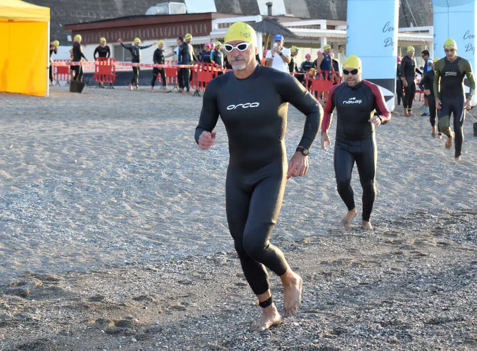 Triatl&oacute;n Ciudad de Ceuta celebrado en la previa de la Copa de Europa (1)