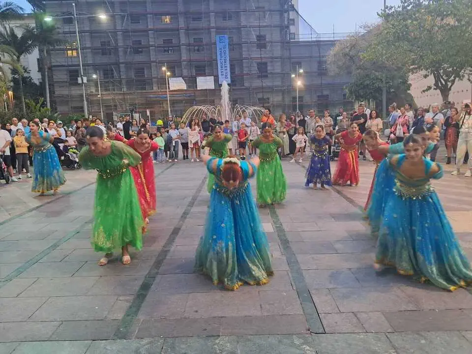 Acto del encendido del Diwali 2025 / C&eacute;sar Mart&iacute;n
