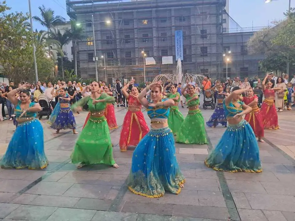 Acto del encendido del Diwali 2025 / C&eacute;sar Mart&iacute;n