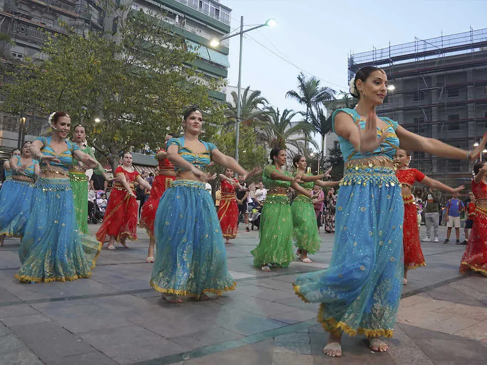 Acto del encendido del Diwali 2025