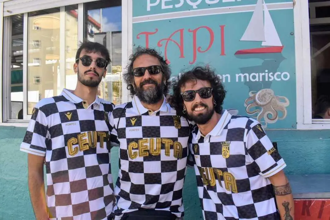 Previa Ad Ceuta / RAFA B&aacute;ez