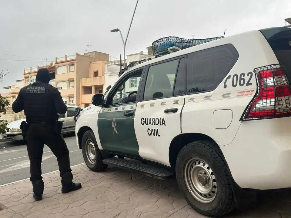 Operaci&oacute;n de la Guardia Civil contra el tr&aacute;fico de personas (6)