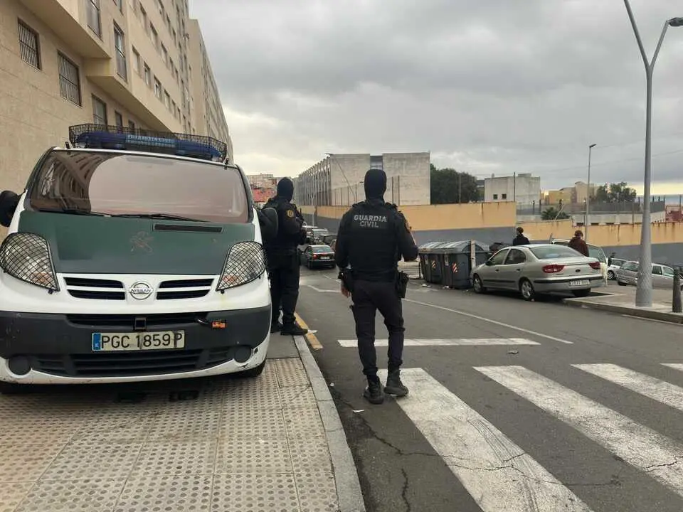 Operaci&oacute;n de la Guardia Civil contra el tr&aacute;fico de personas (4)