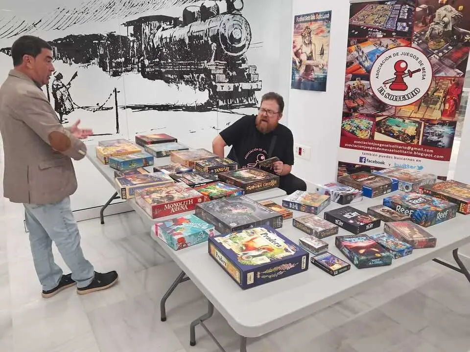 Inauguraci&oacute;n de las I Jornadas del C&oacute;mic y el Manga / C&eacute;sar Mart&iacute;n