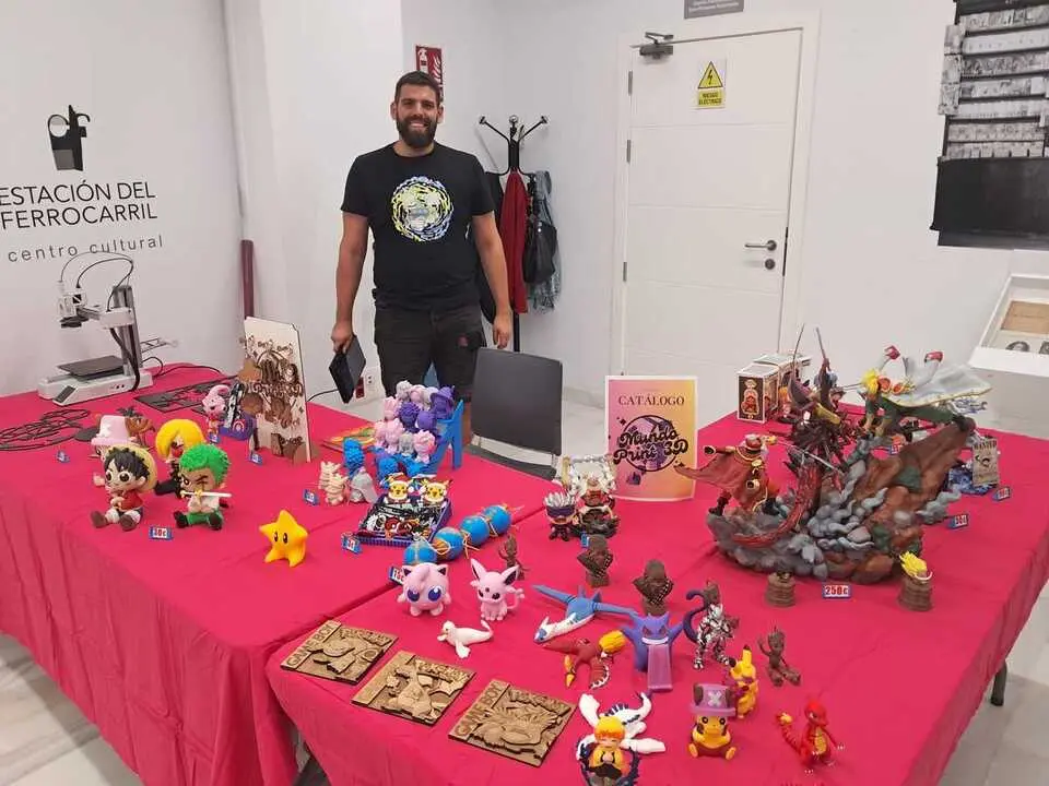 Inauguraci&oacute;n de las I Jornadas del C&oacute;mic y el Manga / C&eacute;sar Mart&iacute;n