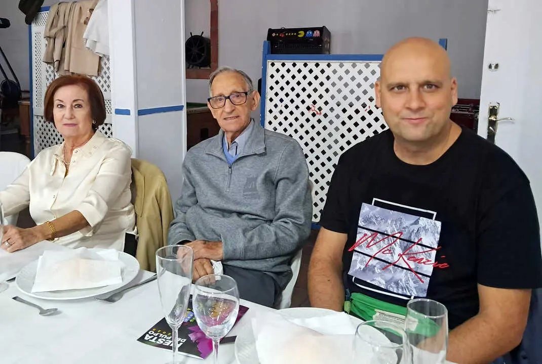 Pulpada organizada por el Centro Gallego de Ceuta (8)
