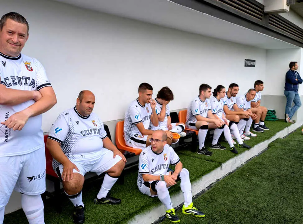 Presentaci&oacute;n del la AD Ceuta FC de Liga Genuine (1)