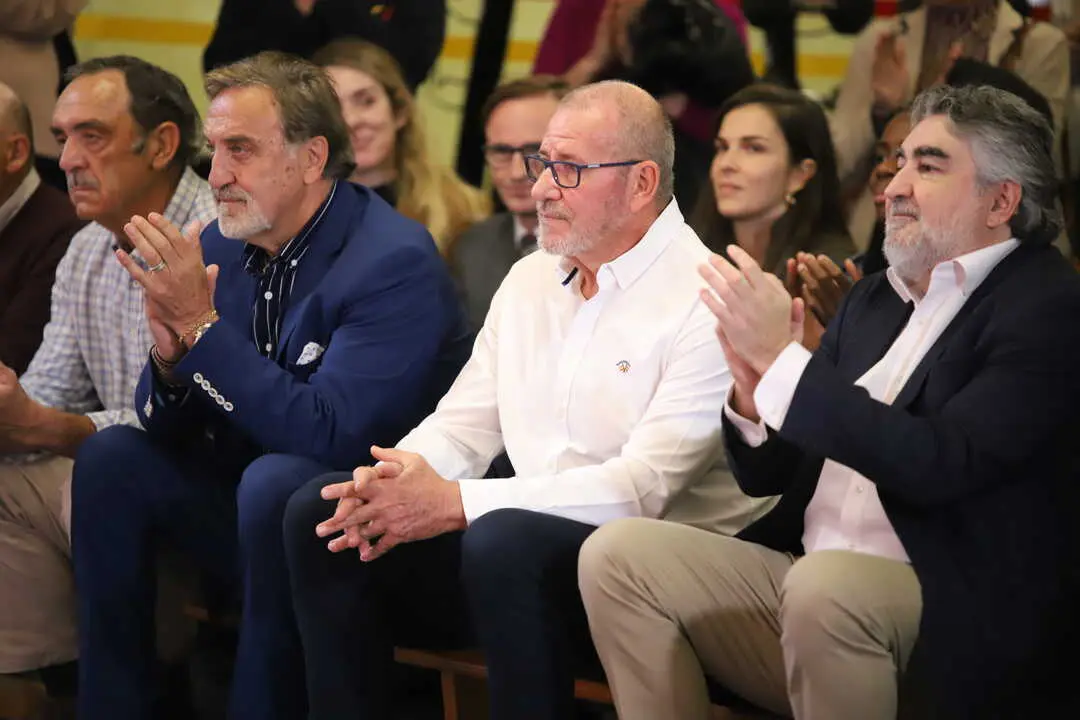 homenaje-a-jos-ramn-lpez-daz-flor_54928781542_o