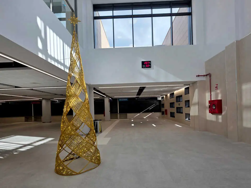 Nueva Estaci&oacute;n Mar&iacute;tima de Ceuta (13)