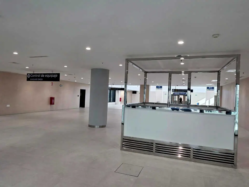 Nueva Estaci&oacute;n Mar&iacute;tima de Ceuta (4)