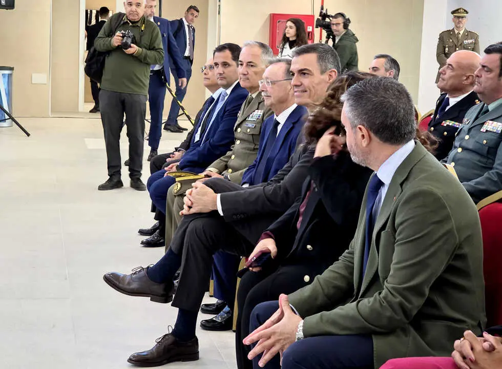 Im&aacute;genes de la visita del presidente del Gobierno, Pedro S&aacute;nchez, a la nueva Estaci&oacute;n Mar&iacute;tima de Ceuta (14)