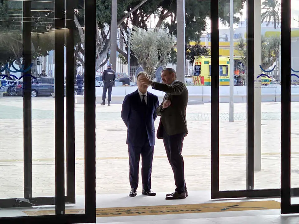 Im&aacute;genes de la visita del presidente del Gobierno, Pedro S&aacute;nchez, a la nueva Estaci&oacute;n Mar&iacute;tima de Ceuta (2)