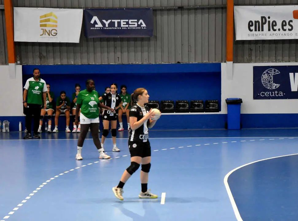 Encuentro entre Ceuta y Huelva del Campeonato de Andaluc&iacute;a de Balonmano (1)