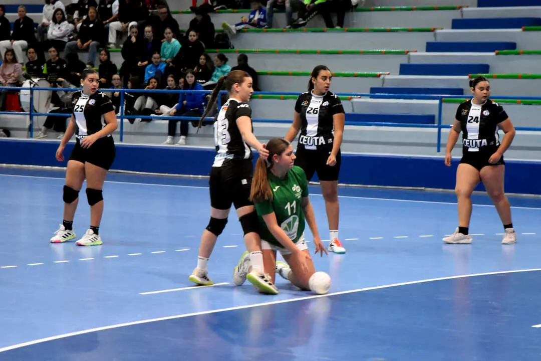 Encuentro entre Ceuta y Ja&eacute;n en el Campeonato de Andaluc&iacute;a de Balonmano (7)