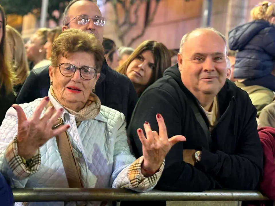 Ceuta inaugura su alumbrado de Navidad (1)