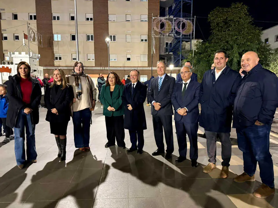 Ceuta inaugura su alumbrado de Navidad (12)