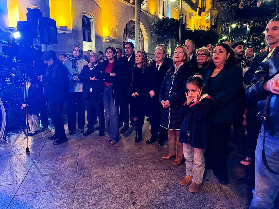 Ceuta inaugura su alumbrado de Navidad (16)