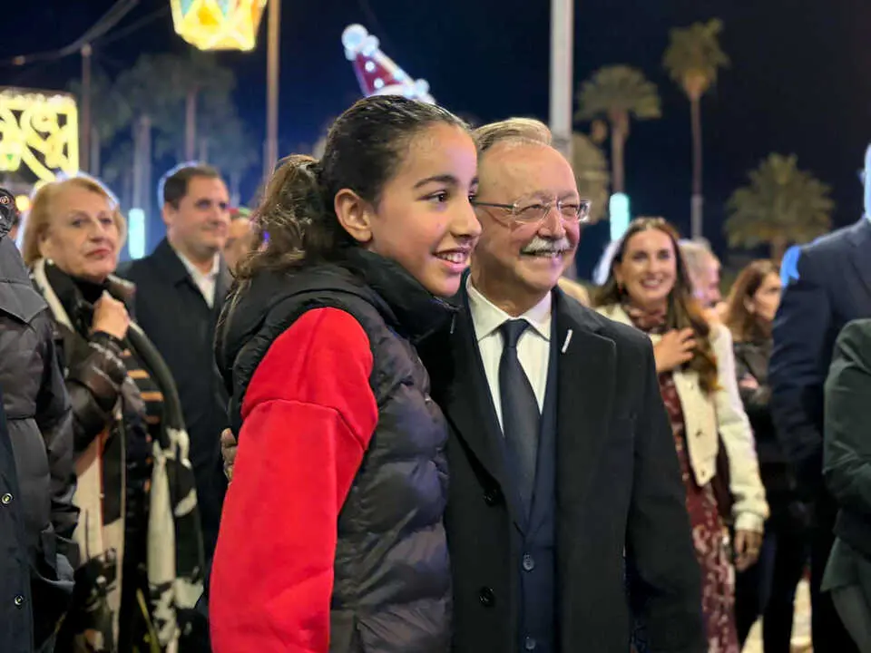 Inauguraci&oacute;n del alumbrado navide&ntilde;o de Ceuta (2)