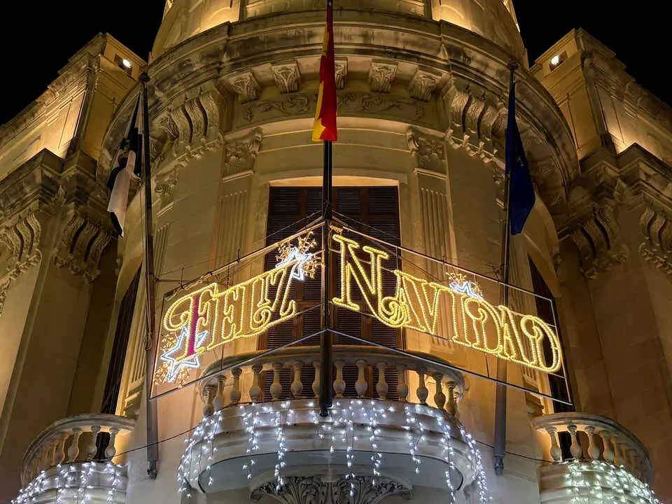 Inauguraci&oacute;n del alumbrado navide&ntilde;o de Ceuta  (2)