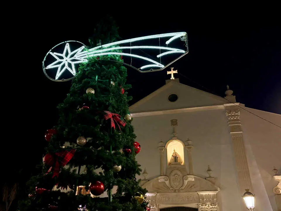Inauguraci&oacute;n del alumbrado navide&ntilde;o de Ceuta  (1)